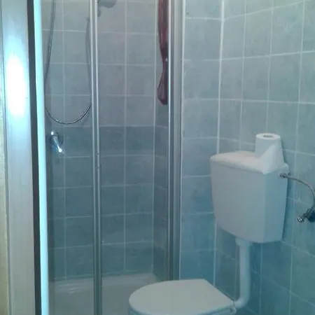 Lägenhet Appartamento Pontedera *