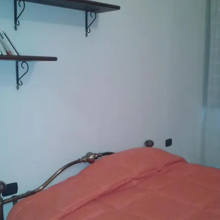 Lägenhet Appartamento Pontedera Pontedera