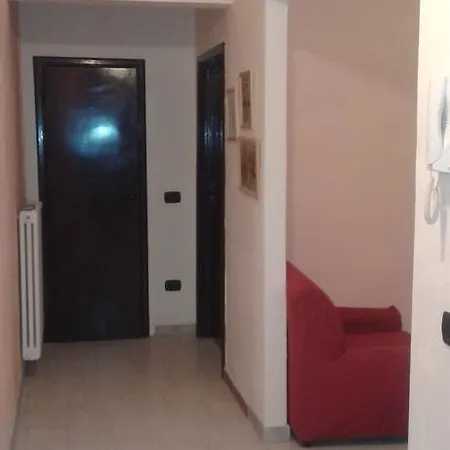 Appartamento Pontedera Lägenhet